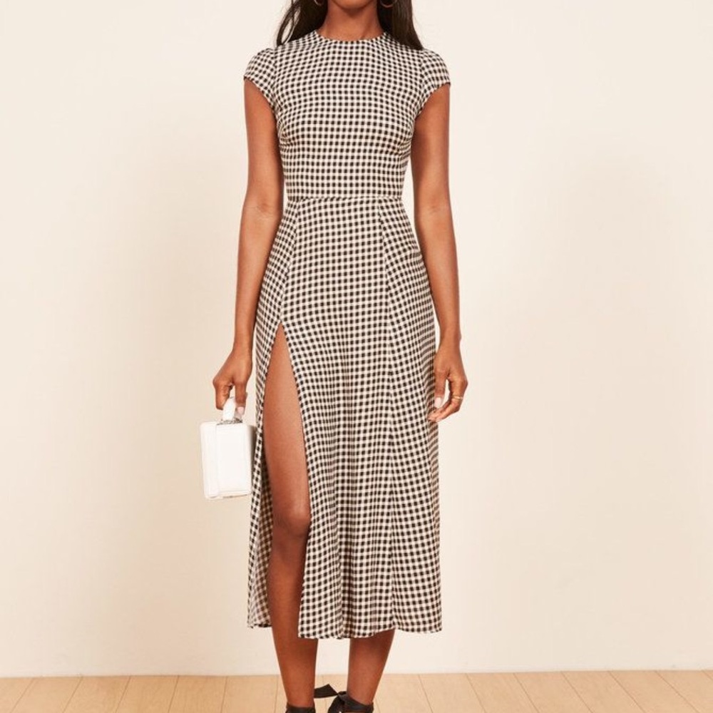 Reformation Black and White Gingham Midi Dress ,some pull but not hard to fix. - Picture 4 of 6